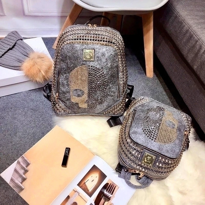 

Unisex Skull Backpack Women Men Rivets Leather Backpack for Teen Girl Shoulder Bags Casual Travel Punk Backpack Couple Bags