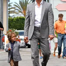 Портной сделал отец и сын подходящие костюмы серый 2 шт. свадебные костюмы для выпускного вечера для мужчин жениха смокинги Лучший мужской костюм Повседневный блейзер