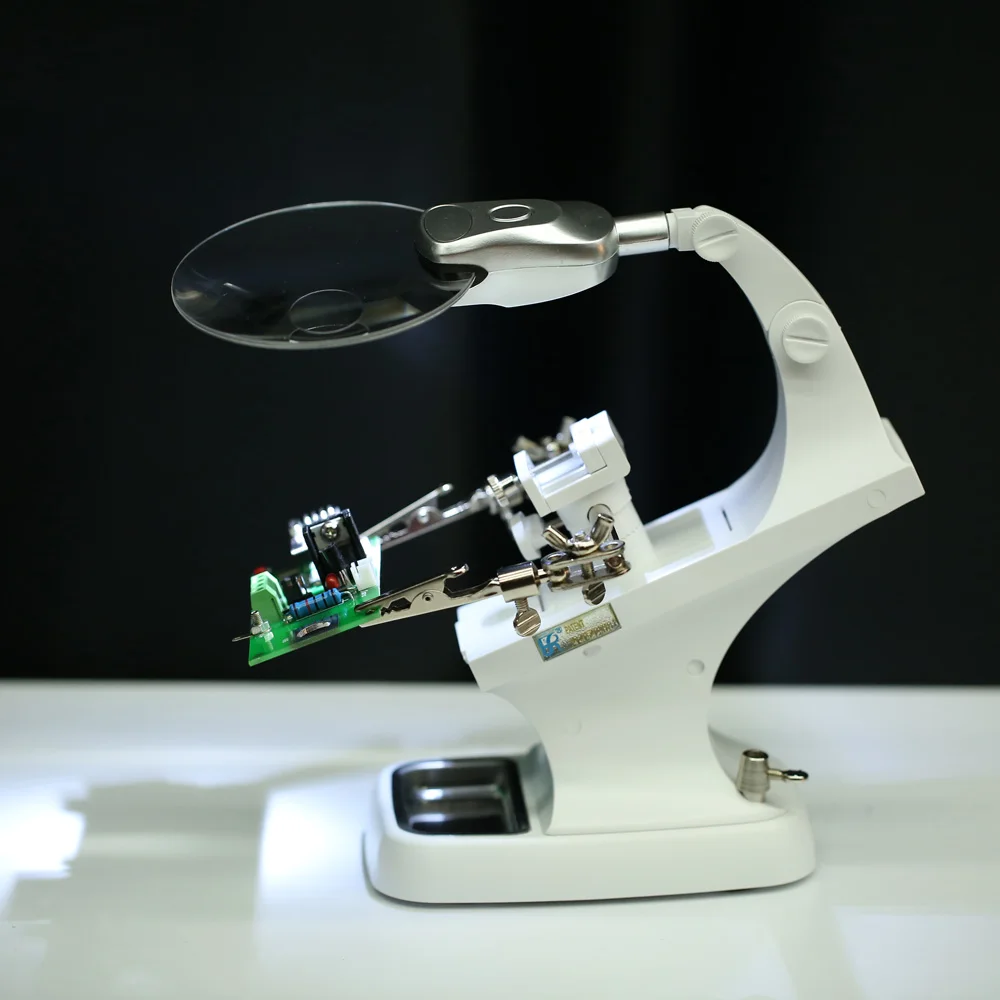 

3X/4.5X Welding Desktop Magnifier W/ 2 LEDs Alligator Clip Helping Hand Soldering Holder Repair Mgnifying Tool