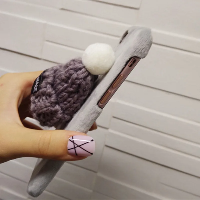 Lovely-Plush-Hat-Warm-Fur-Ball-Knitted-Christmas-Cap-Phone-Cases-For-iPhone-6-6s-7 (5)