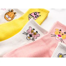 Модные с героями мультфильмов милые короткие носки женские Харадзюку милые Patterend носки до лодыжки Hipster Skatebord ботильоны смешные носки для девочек