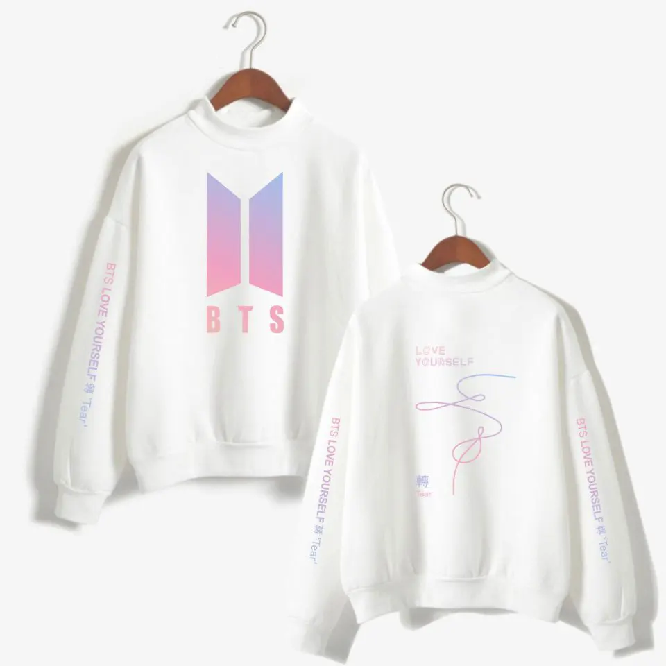 Бтс наряды. Корейские толстовки бтс женские. Кофты мерч с bts. Одежда худи с бтс. Худи чонгука.