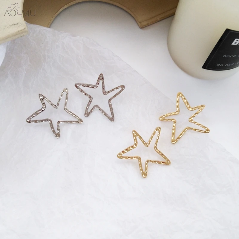 

AOMU Vintage Cute Geometric Gold Silver Metal Irregular Pentagram Star Hollow Stud Earrings for Women Girl Party Jewelry Gift