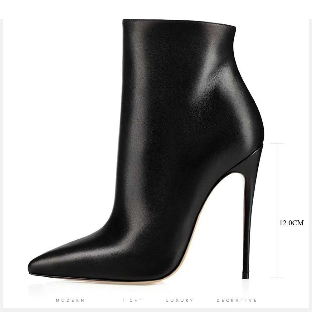 ANKLE BOOTS (5)