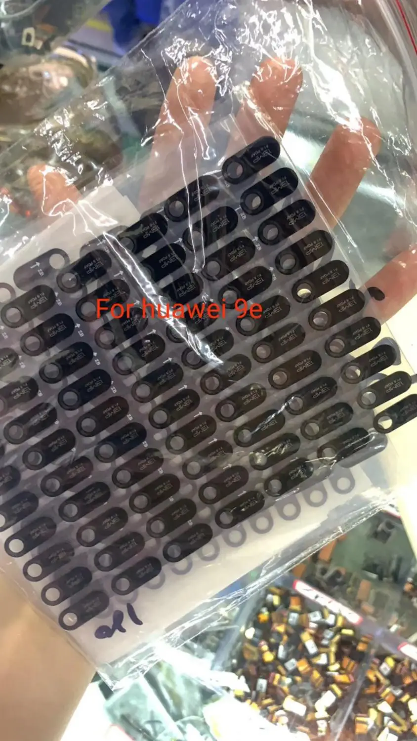 

2 pieces Original Rear Back Camera Glass Lens Cover For huawei honor enjoy 9e replacement Repair Spare Parts MIXUEWEIQI