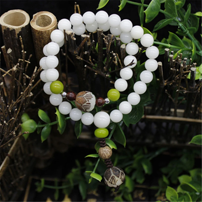 White Bodhi Seed Bracelets Carved Lotus Flower Pendant hand string