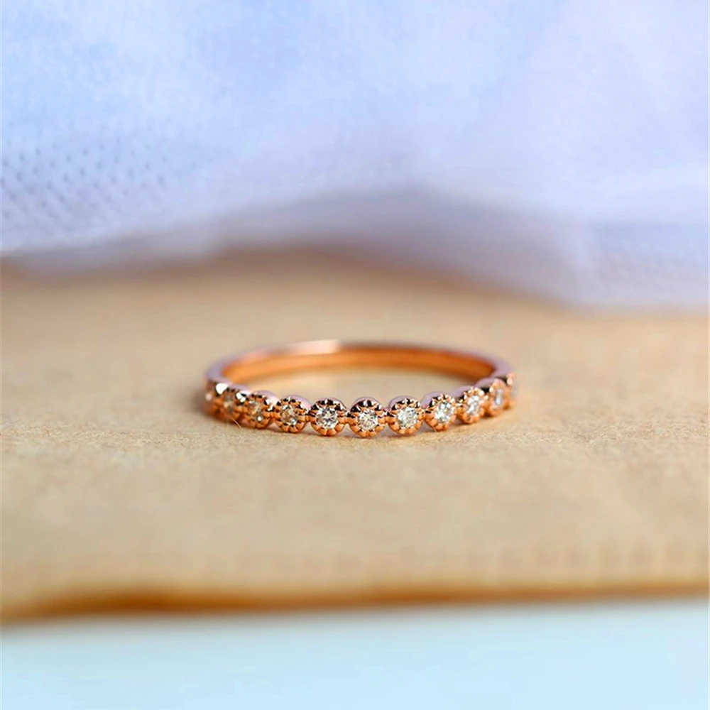 

LOREDANA New fashion simple single row smooth face rose gold inlaid zircon ring, suitable for the party for women to create.