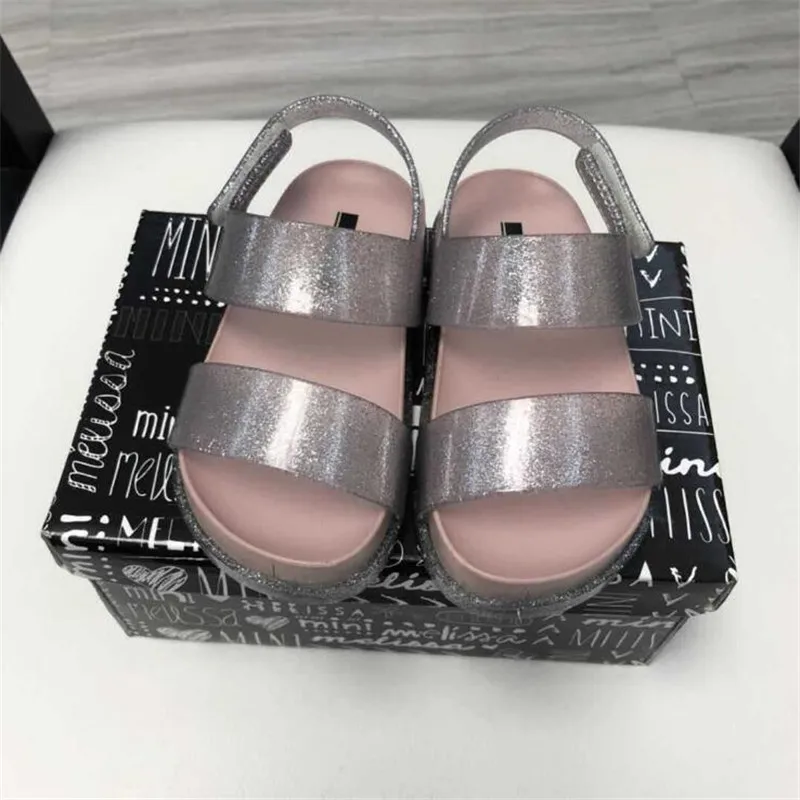 QQ20180619162554