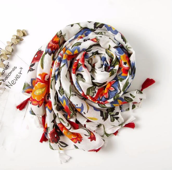

Vintage ethnic style scarf generous fashion color Flower print seaside holiday travel beach towel shawl