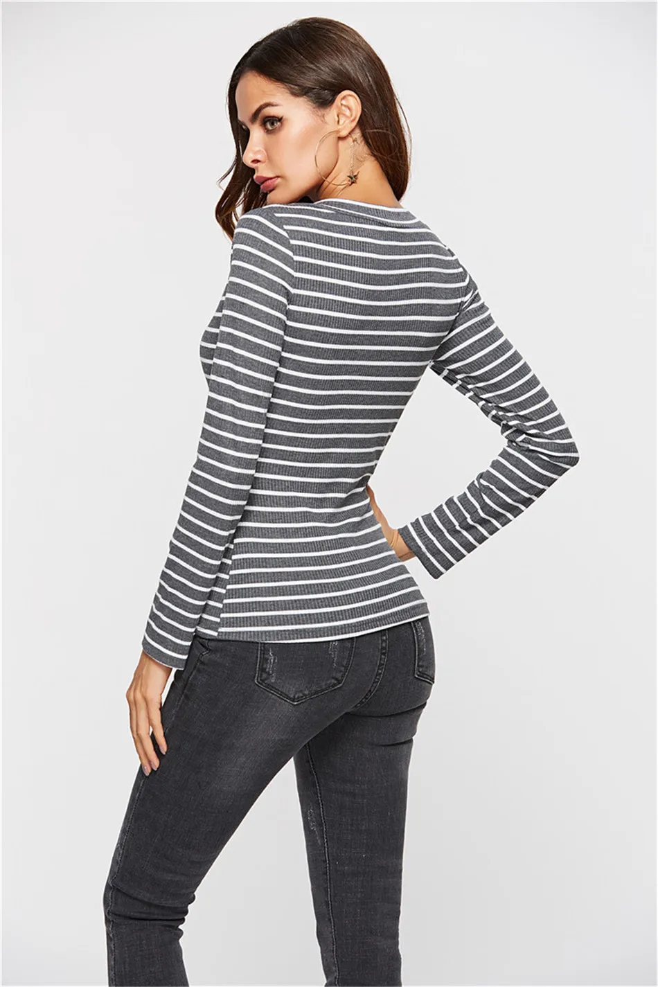 9251908647_1347419908