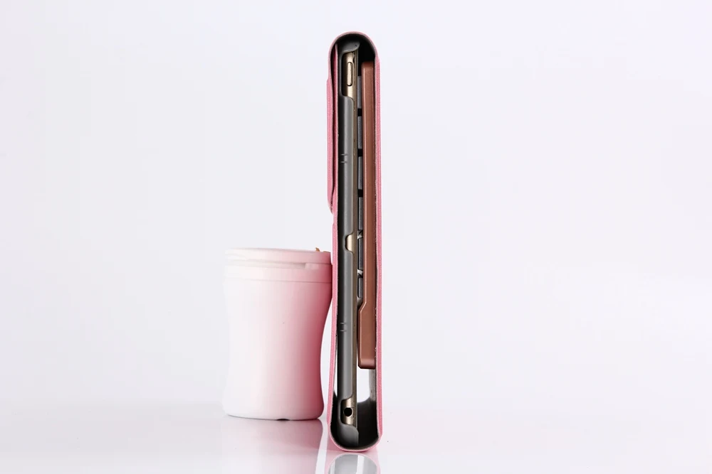 iPad-Air-2-Rotating-Backlit-keyboard-n