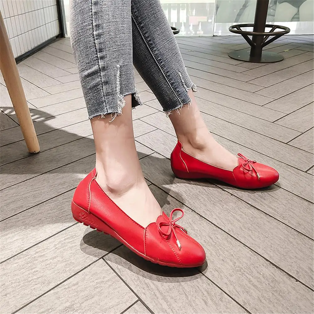 

RIBETRINI Cow Leather Slip On Casual Clogs Falts Woman Shoes Women Sweet Bowtie Black Red Flats Female Shoes Woman