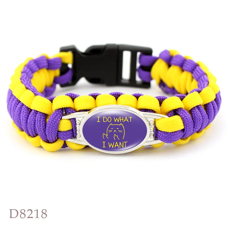D8218