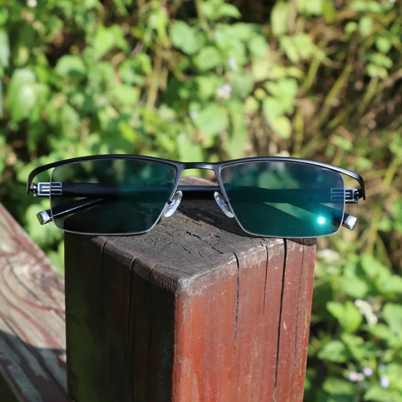 

Vazrobe Bifocal Reading SunGlasses Men Photochromic Eyewear UV400 Chameleon Glasses with Diopters Male +1.0 1.25 1.75 2.25 2.75