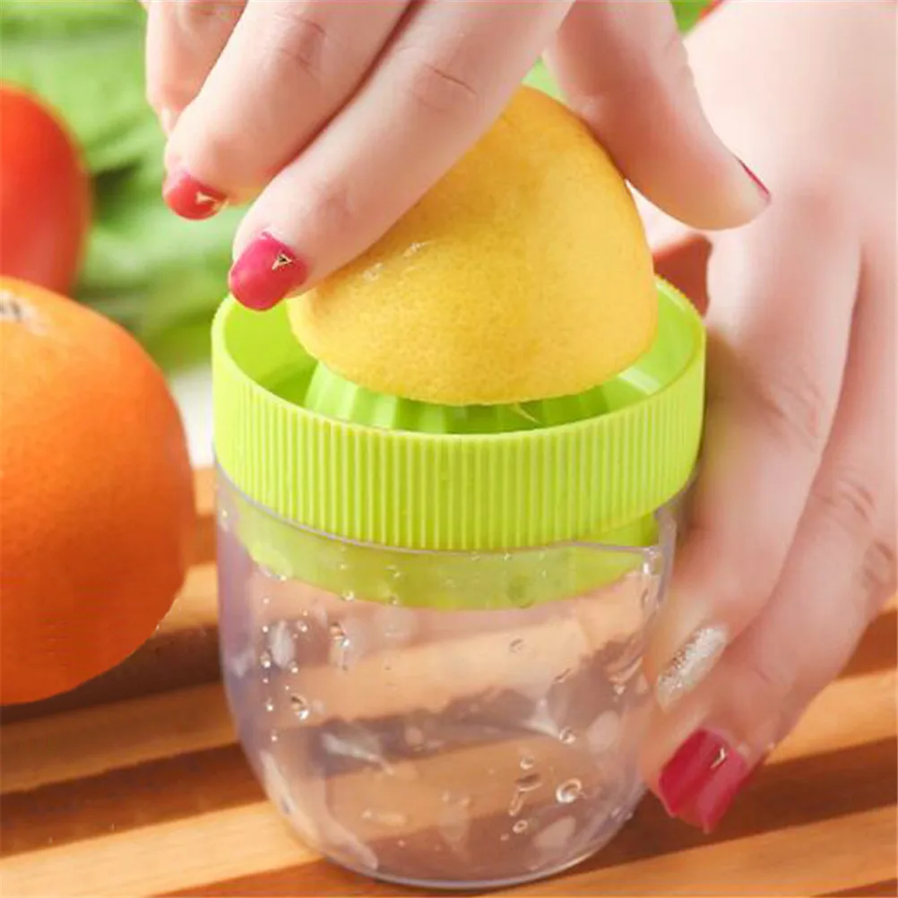 

Mini Manual Hand Citrus Juicer Orange Plastic Squeezer Lemon Fruit Press Juice