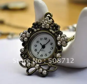 

Free shipping!!! Retro style Flower Rhinestone Necklace Quartz Pocket Watch Xmas gift
