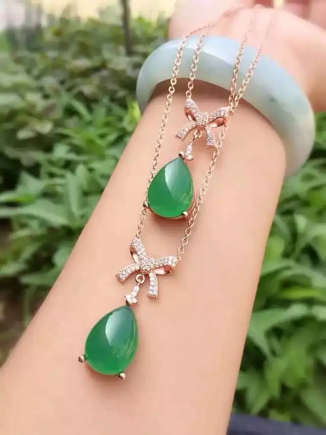 

natural green chalcedony Necklace S925 silver natural olivine Pendant Necklace for Girls women Elegant bow butterfly Jewelry