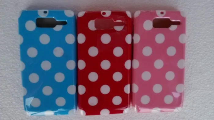 Motorola RAZR D3 XT920 Polka Dots (1)