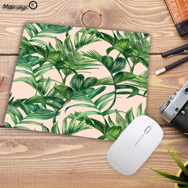 23Palm-Leaf-Wallpaper-temporary-and-easy-to-put-up-and-remove-on-the-blog-daily-dose-of-charm-by-lauren-lindmark-PA.jpg.pagespeed.ic_ (5)