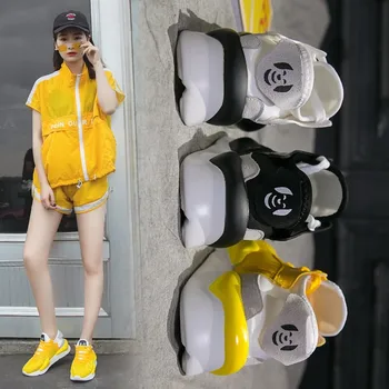 

Fires 2019 Women Running Shoes Breathable Light Weight Mesh Sneakers Healthy Walking Shoes Outdoor Antislip Sport Running Shoes