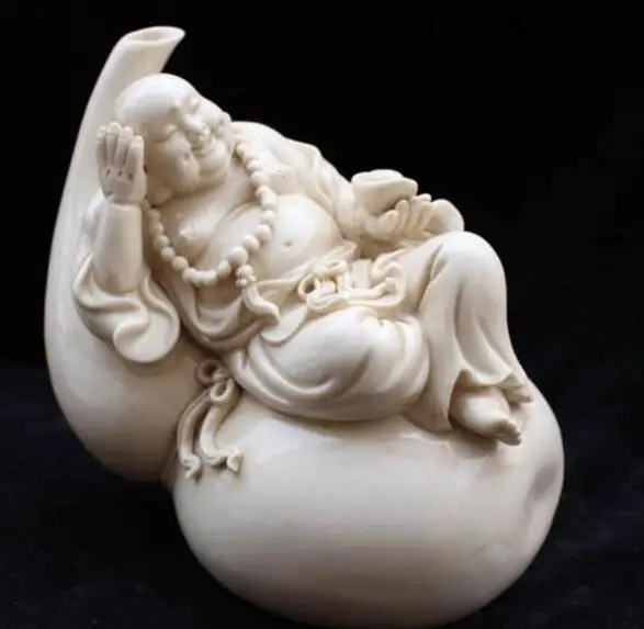 Китай фарфор из Дэхуа счастливый смех Maitreya Будда держит юанбао cucurbit статуя