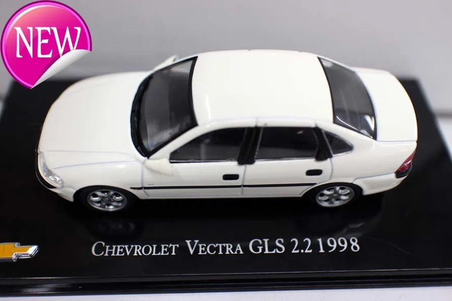 

Freeshipping High Simulation Chevrolet Vectra Gls2.2 1998 Model 1:43 Alloy Car Toys Metal Castings Collection Model
