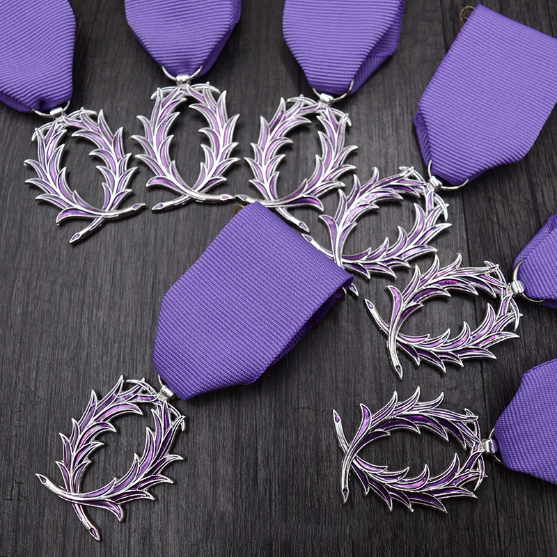 Exquisite France Palm Leaf Purple Knight Medal Highest Honor Medal For Cultural Education Brooch Pin Collection Wear Accessories