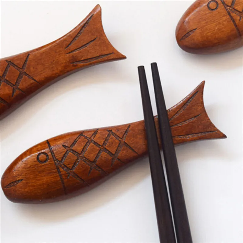 Wooden Fish Shape Chopstick Stand Rest Rack Stand Holder Spoon Fork