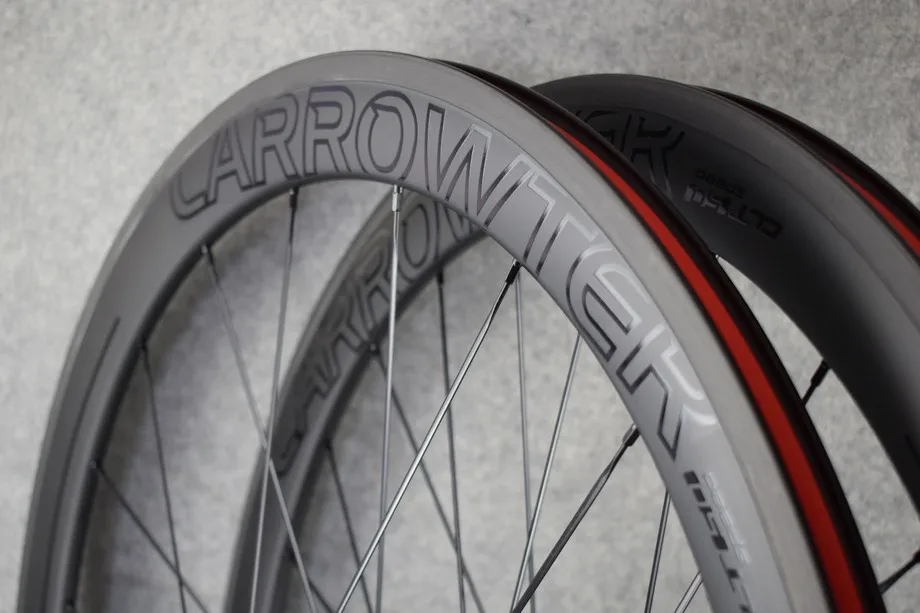 Top New Arrival 50mm CARROWTER Carbon Bike Wheels All Black Carbon Fiber Road Wheelset 700C 23mm Width Basalt V brakes UD 3K matte 1 Top New Arrival 50mm CARROWTER Carbon Bike Wheels All Black Carbon Fiber Road Wheelset 700C 23mm Width Basalt V brakes UD 3K matte 1