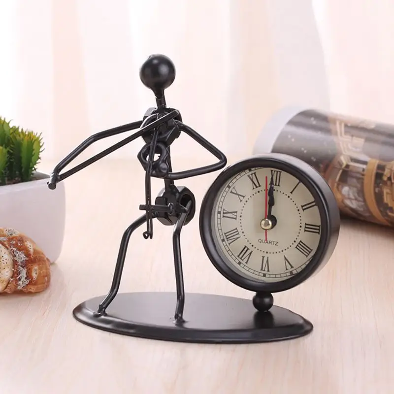 

Creative Iron Stainless Steel Small Seat Clock Iron Art Retro Personal Clock Birthday Gift Home decoration