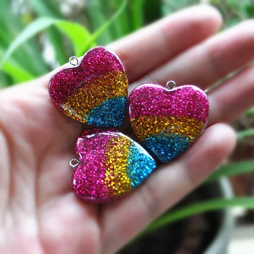 

10Pcs/Lot Stripe Heart Resin Charms Jewelry Findings for DIY Making
