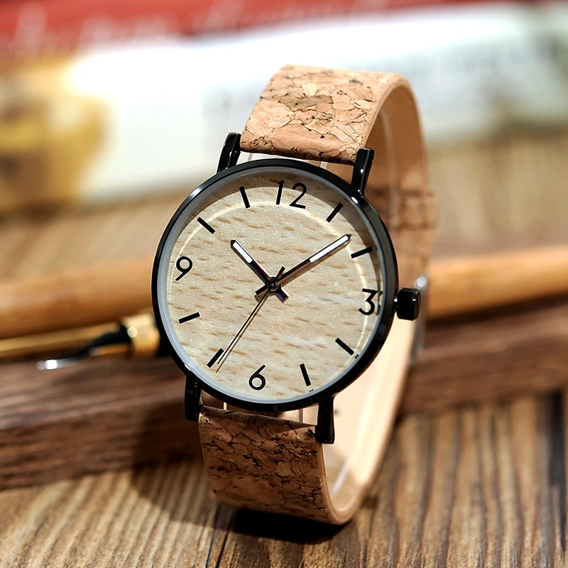 BOBO BIRD Mens Women Vintage Design Brand Luxury Wooden Bamboo Watches Ladies Watch With Leather Quartz Watch in Gift Box