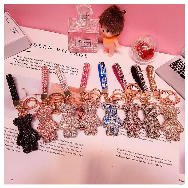 Fancy&Fantasy High Quality Strass Rhinestone Bear Animal Keychain Leather Strap Car Key Chain Bag Pendant Llaveros Para Mujer