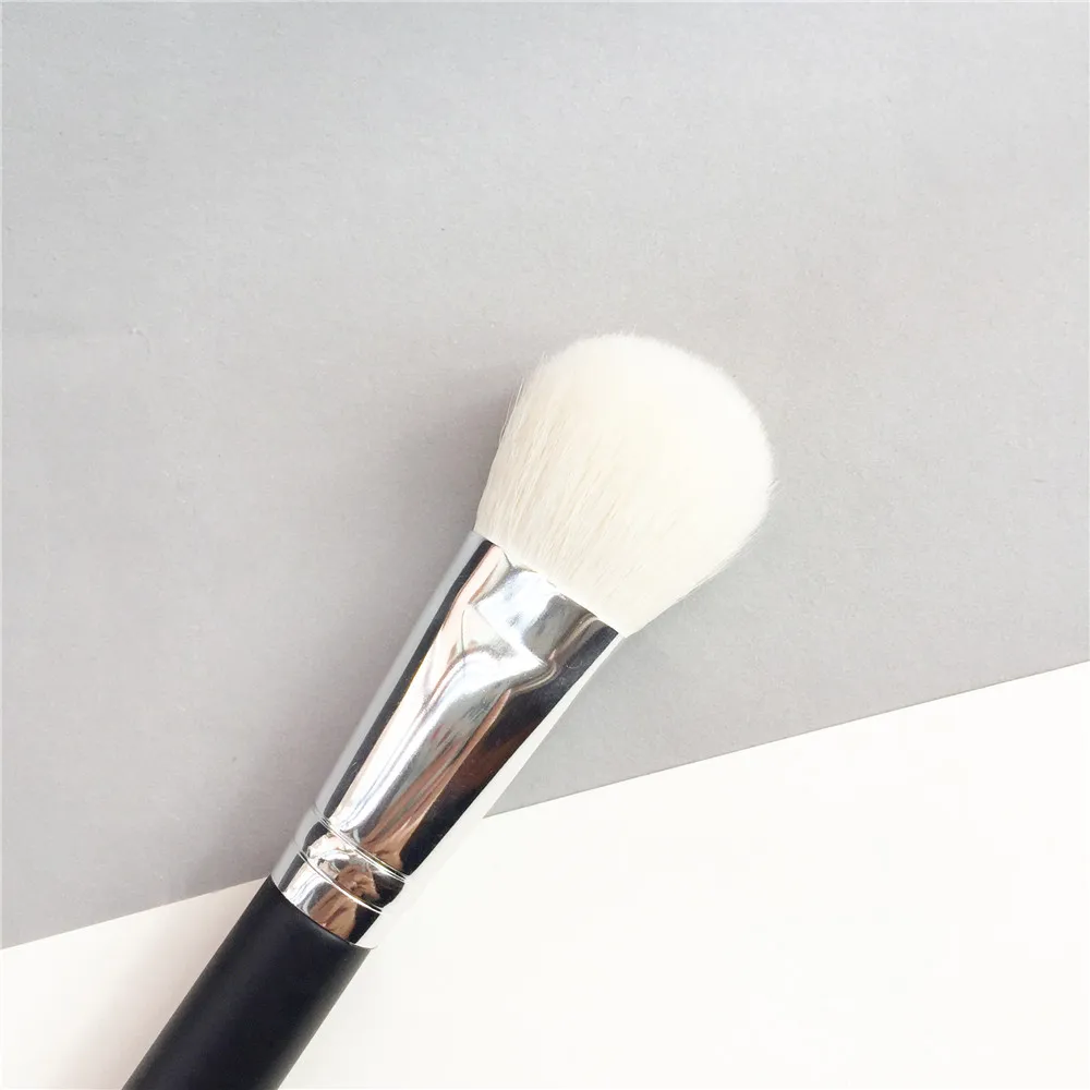Morphe Brush M523 _ 3