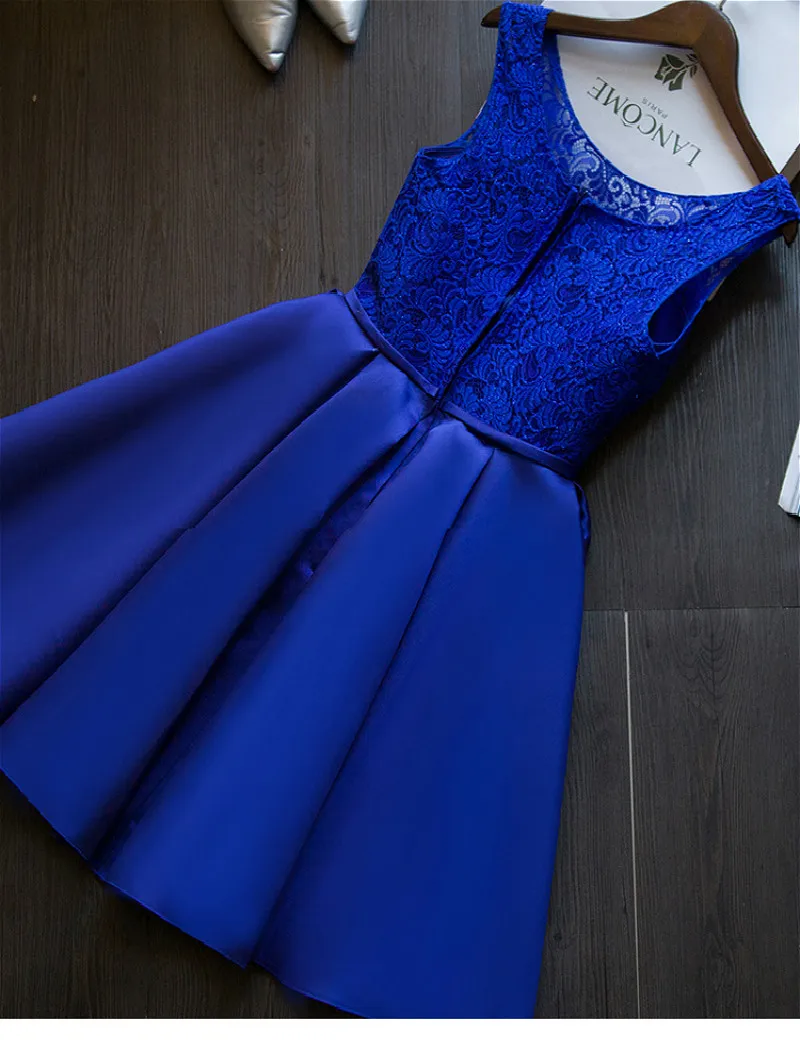 vestido curto de criança