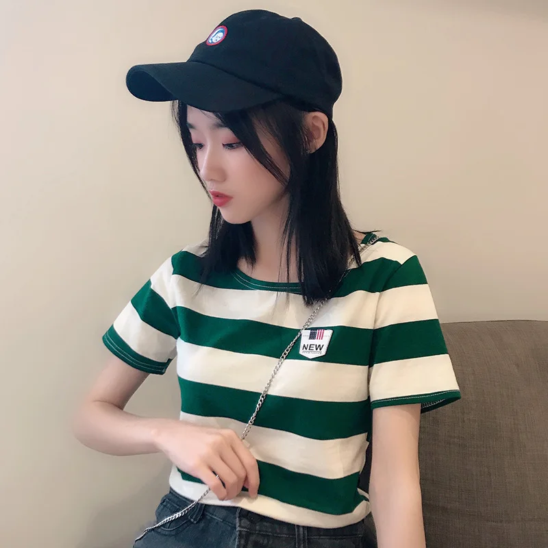 

2019 Summer Women's T-Shirt Korean Fashion Casual Green Stripes Female Tshirts O-Neck Short Sleeve Tees Loose Tops