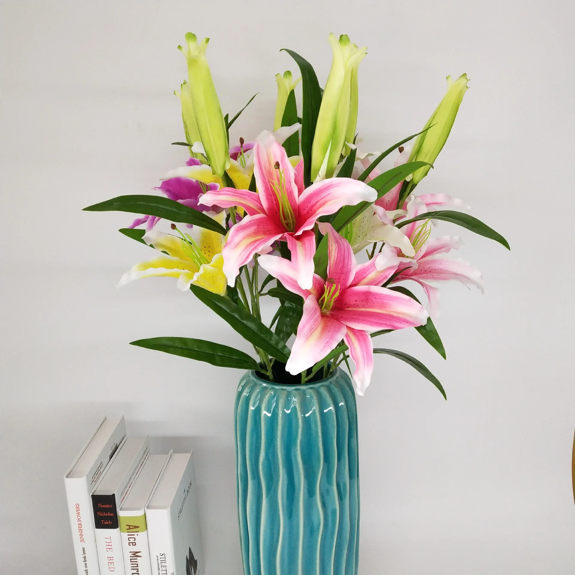 

Artificial Calla Lily Flowers Fake Silk Plastic Flowers for Crafting Wedding Bouque for Bride Home Party Festival Decoration