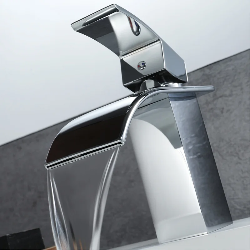 Bathroom Basin Sink Faucet Waterfall Basin Taps Chrome Polish Single Handle Single Hole Mixer Tap Deck Mounted