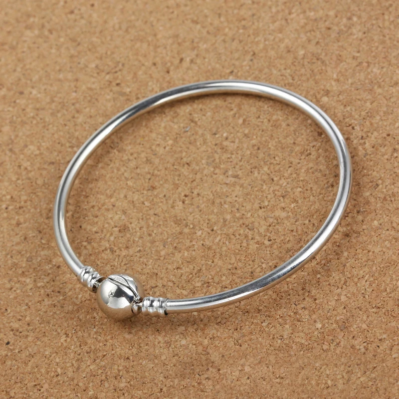 

2018 Hot Silver Round Snake Snake Brass Chain Fit Pan Charm Bracelets & Bangles Jewelry Gift For Men Women