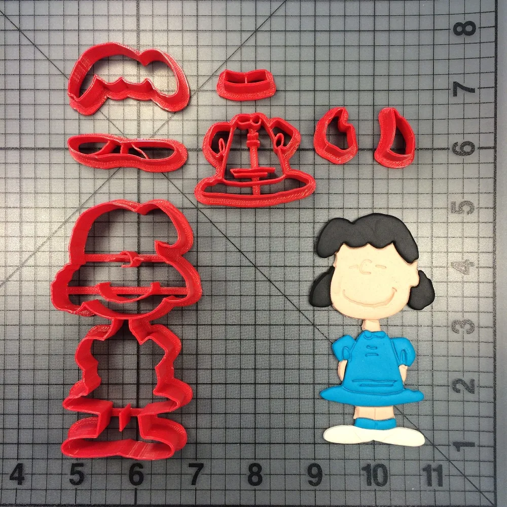 Charlie-Brown-Lucy-100-Cookie-Cutter-Set-Cartoon-Character-421-Cookie-Cutter-Set
