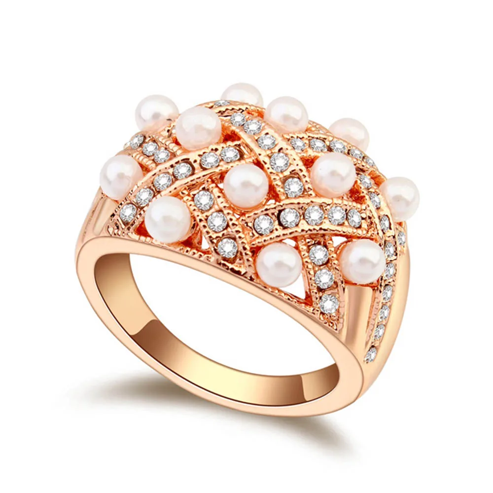 

2016 Hot Imitation Pearl finger ring for Party with Genuine Czech Crystal good for Christmas Bijoux gift