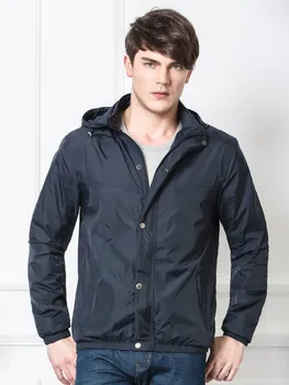 

2020 Thin Windbreaker Men Jacket Waterproof Windproof Jackets Mens Outdoor Sports Spring Autumn Military Outwear Windbreakers