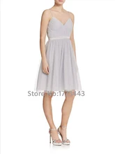 Einfache hellgrau V-ausschnitt knielanges Falten Chiffon-Kurz Sommer Cocktailkleid