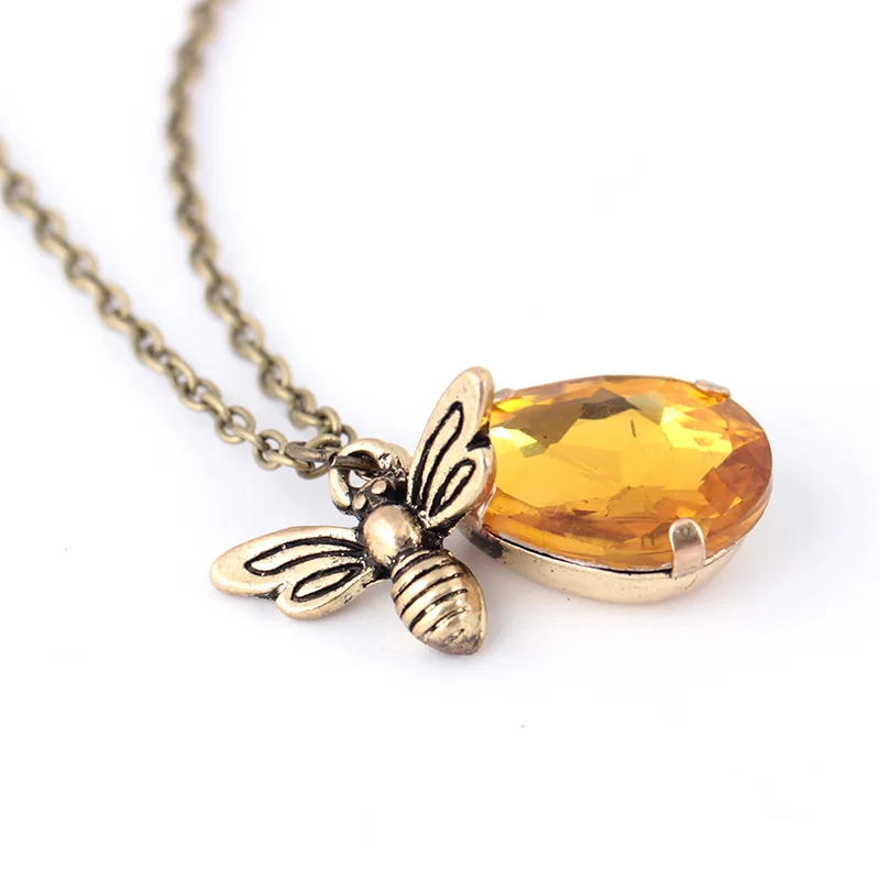 

2018 Creative Charm Fashion Silver Necklace for Women Girl Bee Animal Pendant Choker Necklace Jewelry Party Prom Jewelry Gift