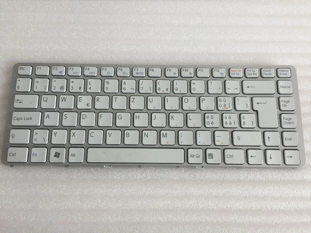 

New OEM Swiss Laptop For Sony Vaio VGN-NW NW 148738031 PCG-7171M 7185M 7186M 7181M White silver Frame keyboard