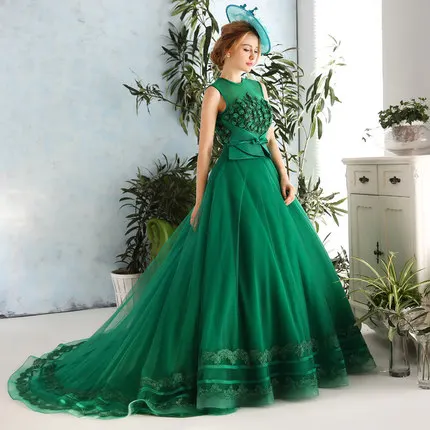 

100%real dark green flowers beading Medieval Renaissance gown Sissi princess dress Victorian /Marie/ Belle Ball cosplay dress