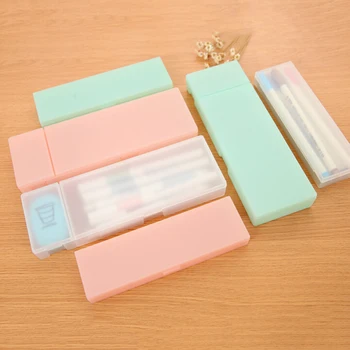 

Transparent Simple &Practical Lovely Pen Box Funny PP Plastic Coin Bags Makeup Box