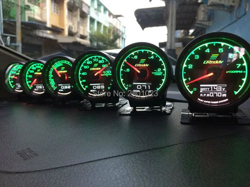 GREDDY GREEN_
