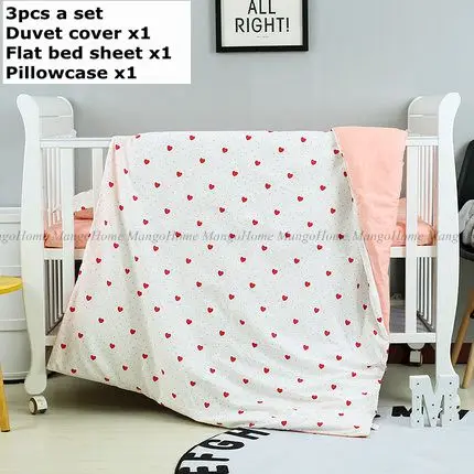 Пользовательские детские постельные принадлежности комплект бампер наволочка простыня сердце дизайн для девочек комплект КРОВАТКИ моющиеся для 120x60 130x70