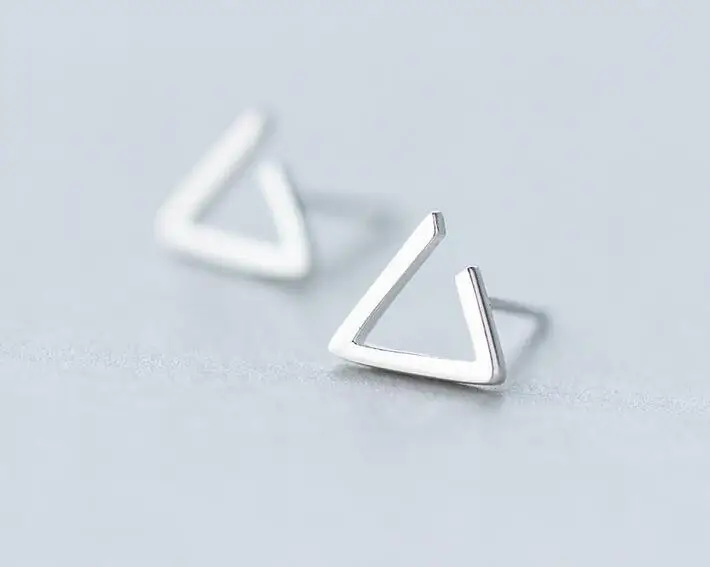 

100% Real. 925 Sterling Silver Open Triangle stud Earrings Geometric Jewelry 8mm*9mm GTLE1210